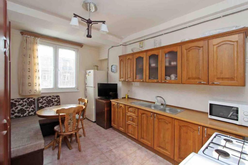Cozy Apartment In The Center Of Єреван Екстер'єр фото